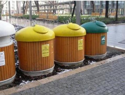 Container semi-ingopat pentru colectare deseuri